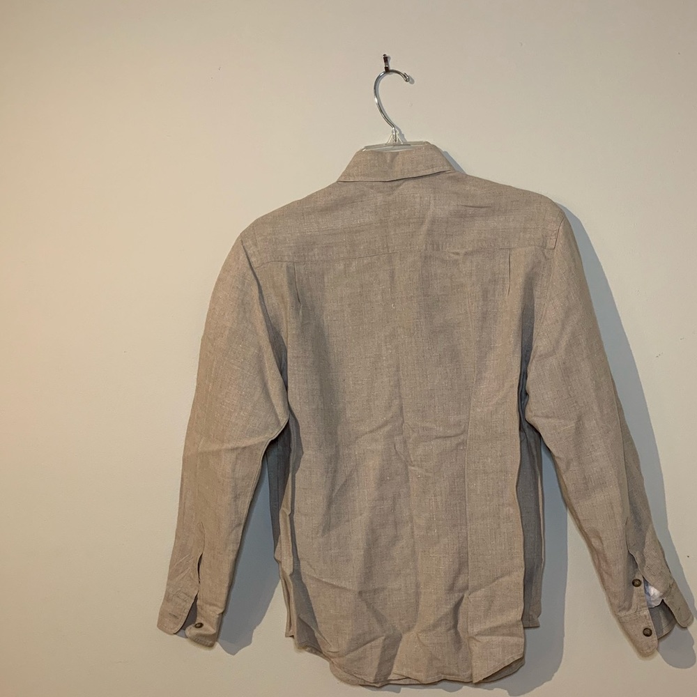 INC button down size S